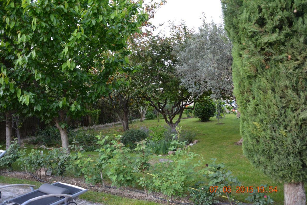 Mas Alpilles Soleil Apartment Saint-Rémy-de-Provence Екстериор снимка